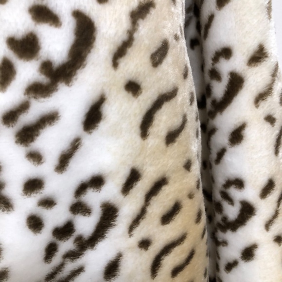 NWOT - Super Soft Blonde Leopard Print Coat - Picture 14 of 16